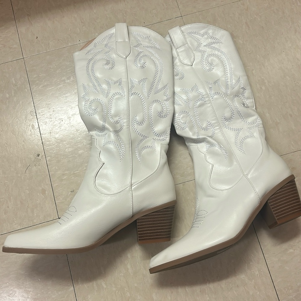Women’s Boots